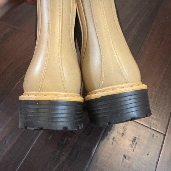 Igor Chelsea rain boots cream color size 39 outdoor adventure activewear boots - Picture 4 of 14